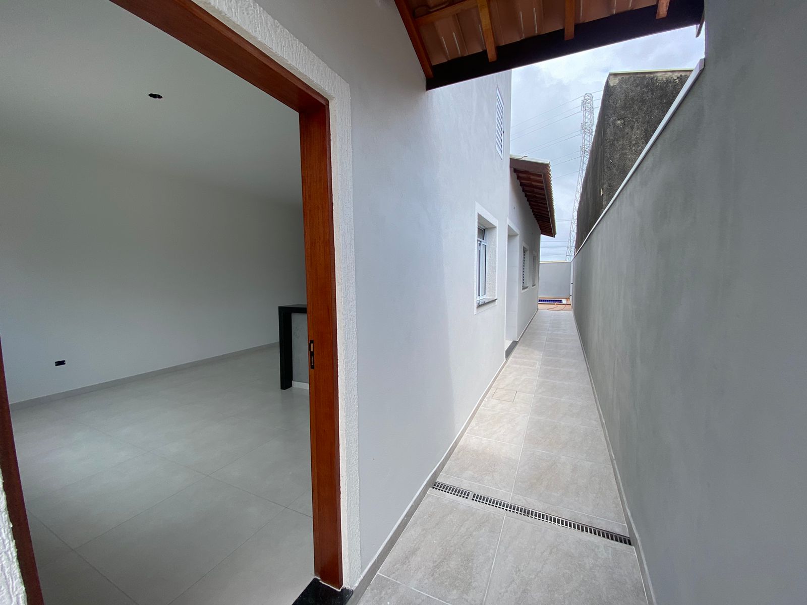 Casa à venda com 2 quartos, 74m² - Foto 9