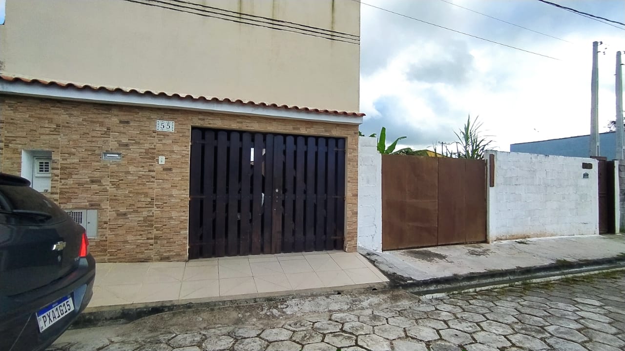 Casa à venda com 2 quartos, 62m² - Foto 2