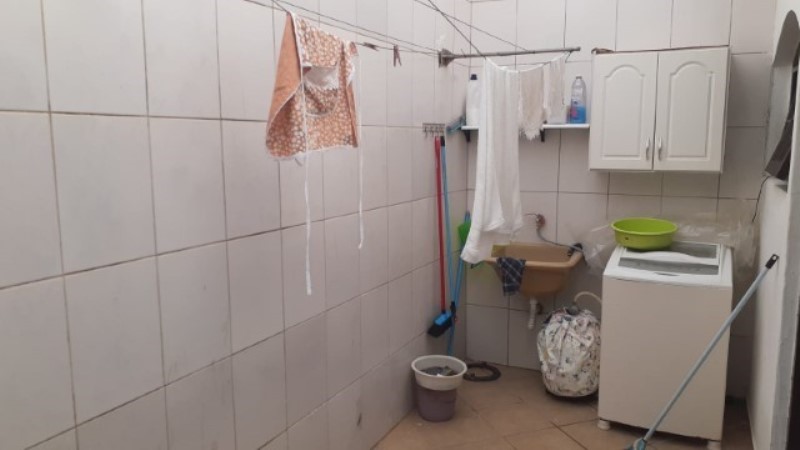 Casa à venda com 3 quartos, 80m² - Foto 11