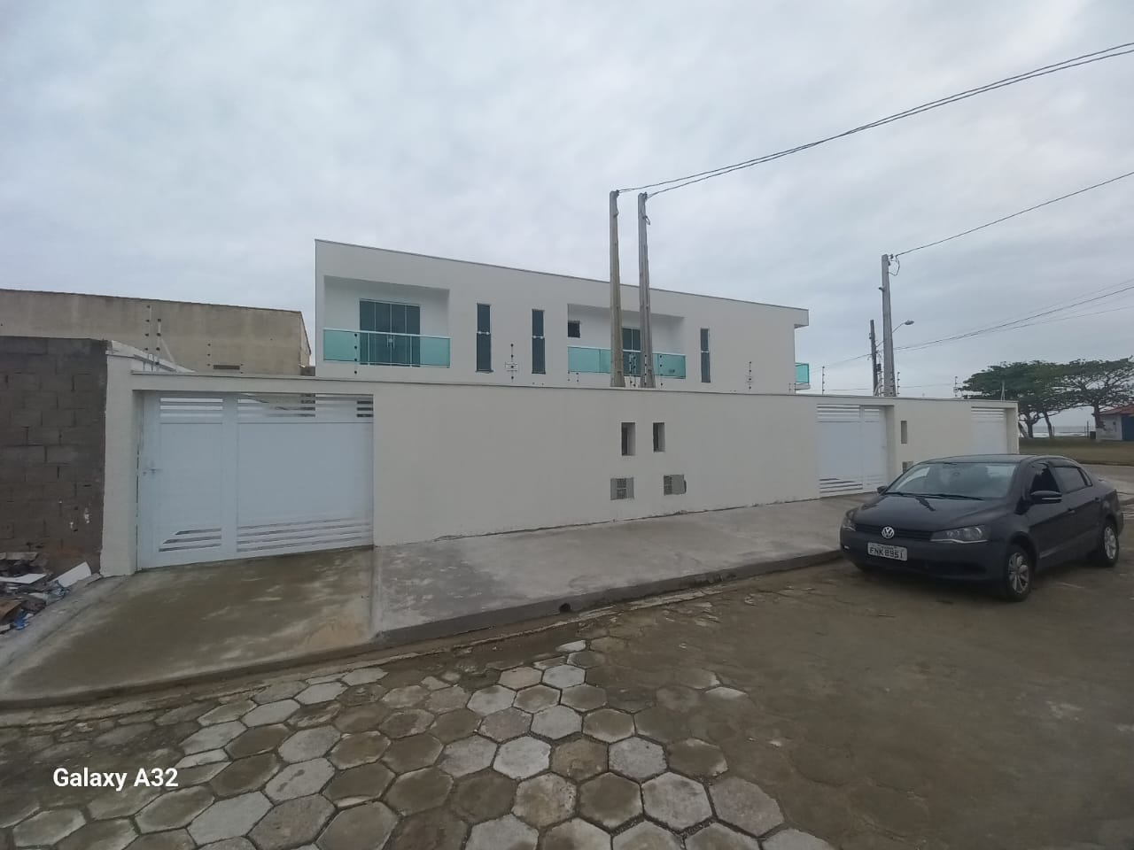 Casa à venda com 4 quartos, 120m² - Foto 3