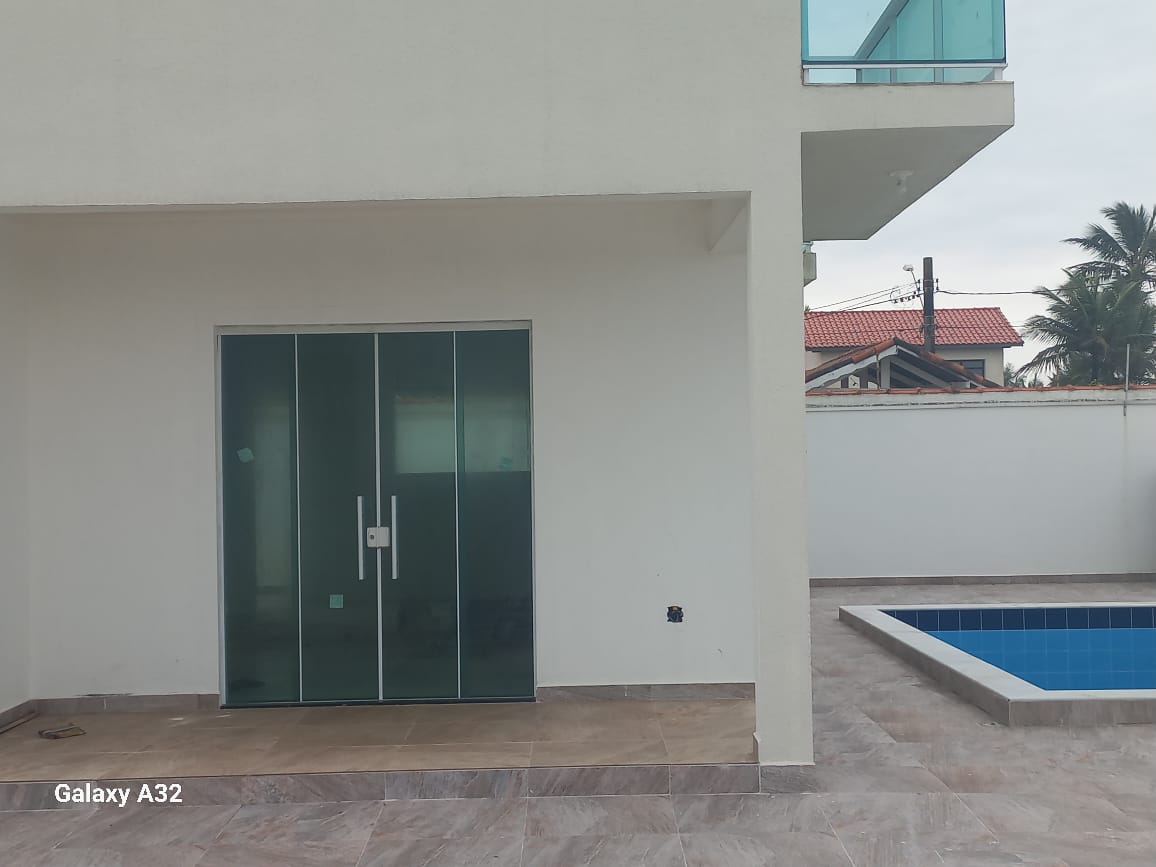 Casa à venda com 4 quartos, 120m² - Foto 4