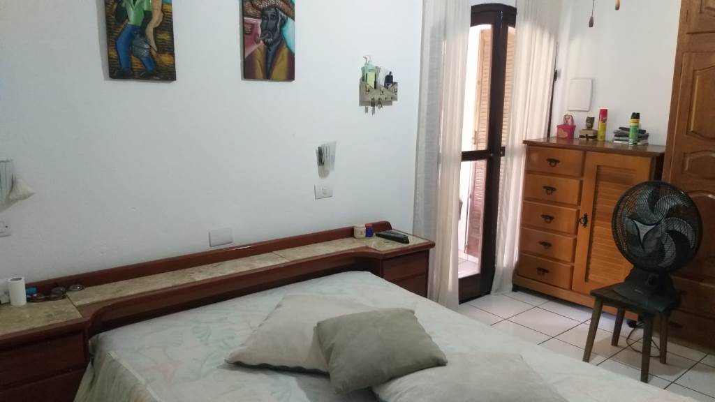 Casa à venda com 3 quartos, 196m² - Foto 6