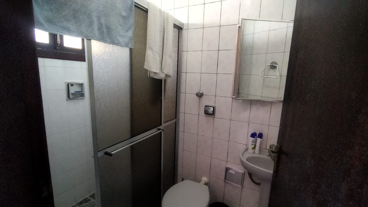 Casa à venda com 5 quartos, 260m² - Foto 7