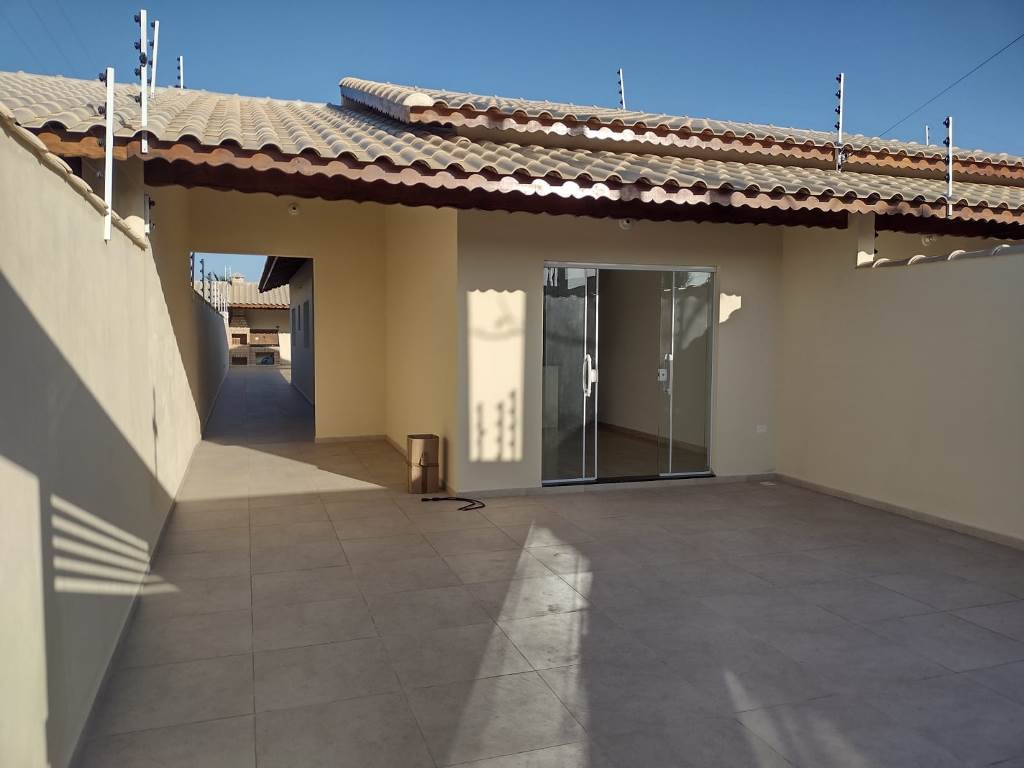 Casa à venda com 2 quartos, 93m² - Foto 1