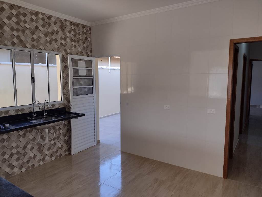 Casa à venda com 2 quartos, 93m² - Foto 10