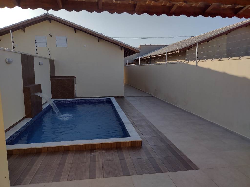 Casa à venda com 2 quartos, 93m² - Foto 12