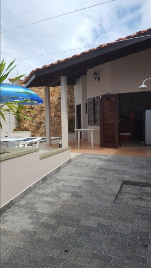 Casa à venda com 3 quartos, 211m² - Foto 10