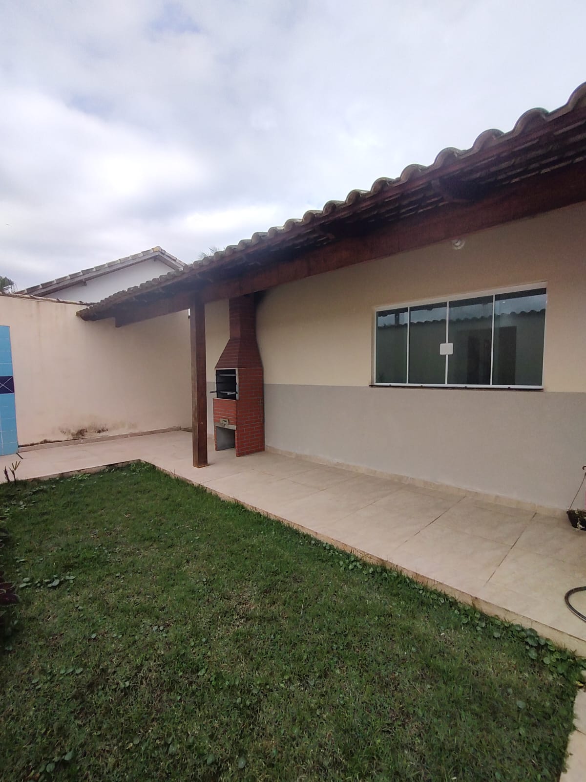 Casa à venda com 3 quartos, 215m² - Foto 3