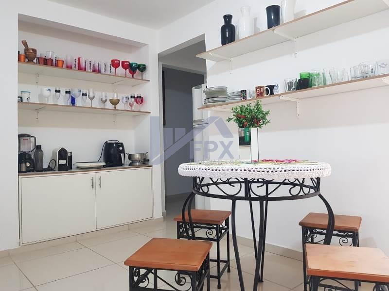 Casa à venda com 2 quartos, 72m² - Foto 8