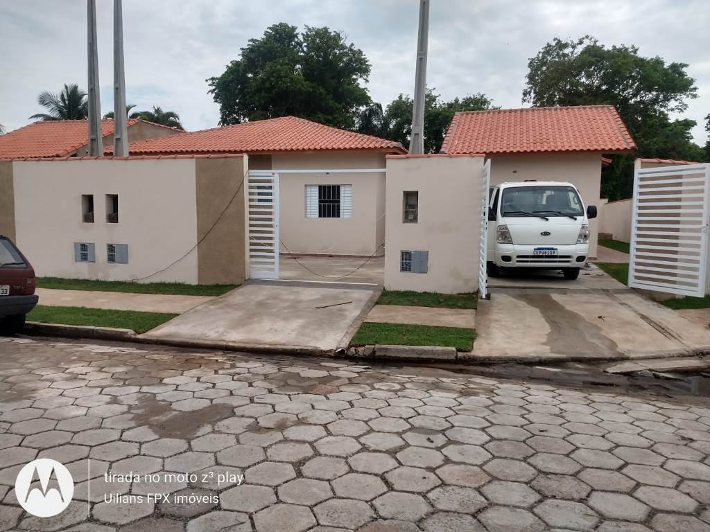 Casa à venda com 2 quartos, 74m² - Foto 9