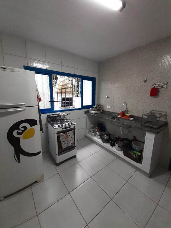 Casa à venda com 5 quartos, 240m² - Foto 7