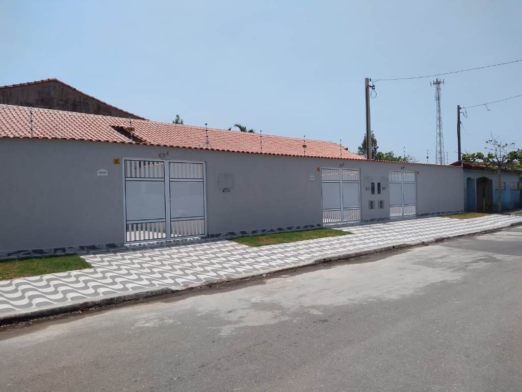 Casa à venda com 2 quartos, 63m² - Foto 5