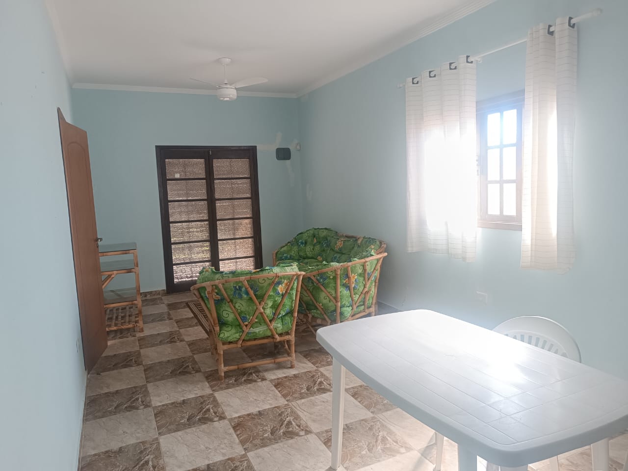 Casa à venda com 3 quartos, 115m² - Foto 4