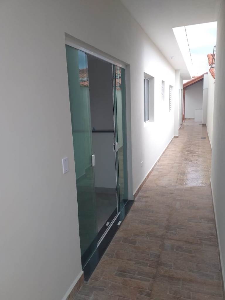 Casa à venda com 2 quartos, 64m² - Foto 6