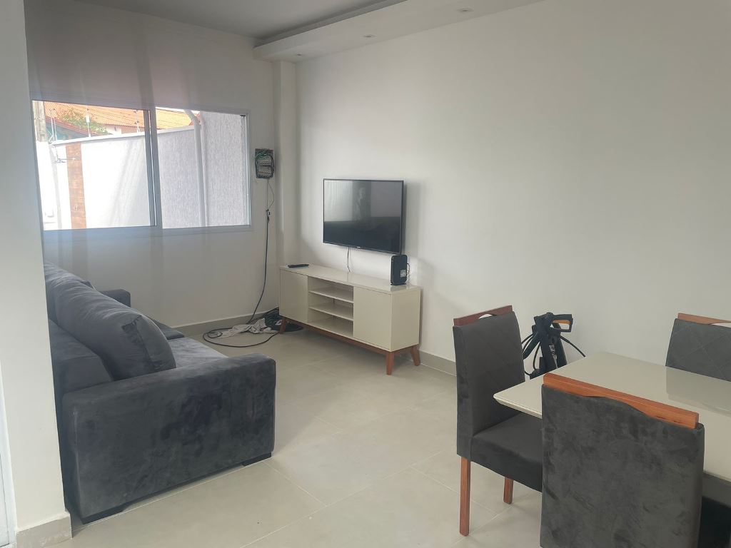 Casa à venda com 4 quartos, 240m² - Foto 11