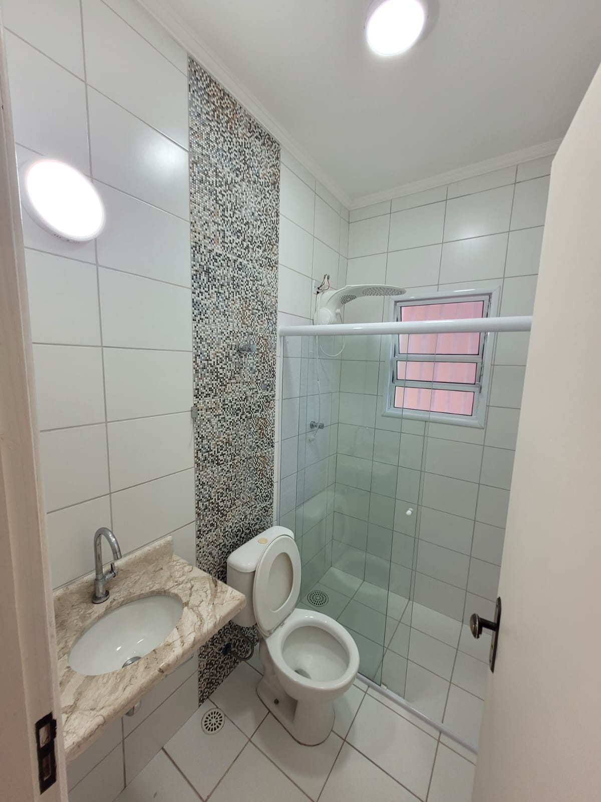 Casa à venda com 3 quartos, 180m² - Foto 18