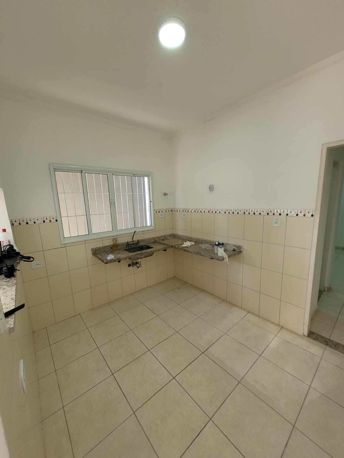 Casa à venda com 3 quartos, 180m² - Foto 9