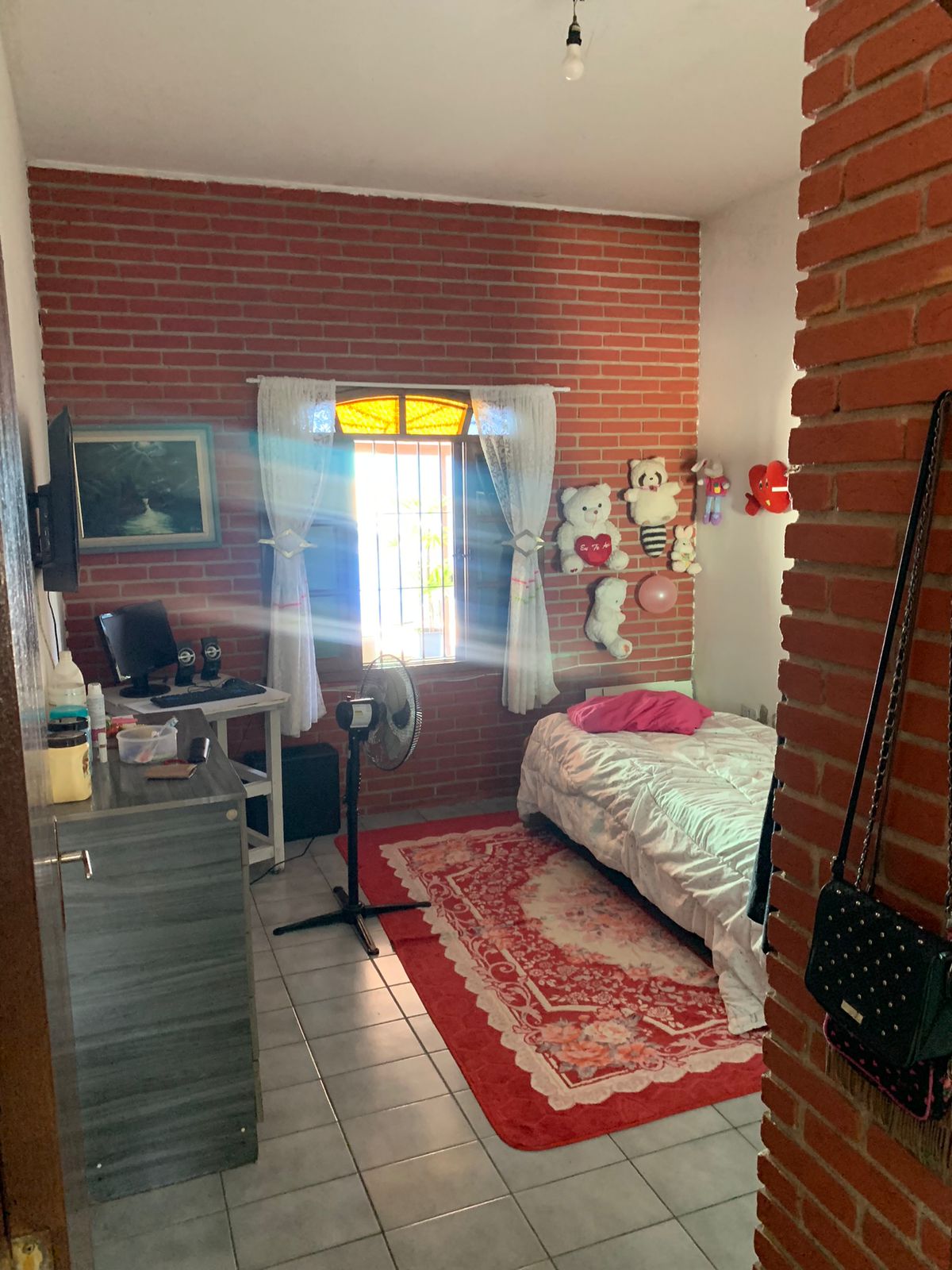 Casa à venda com 4 quartos, 165m² - Foto 16