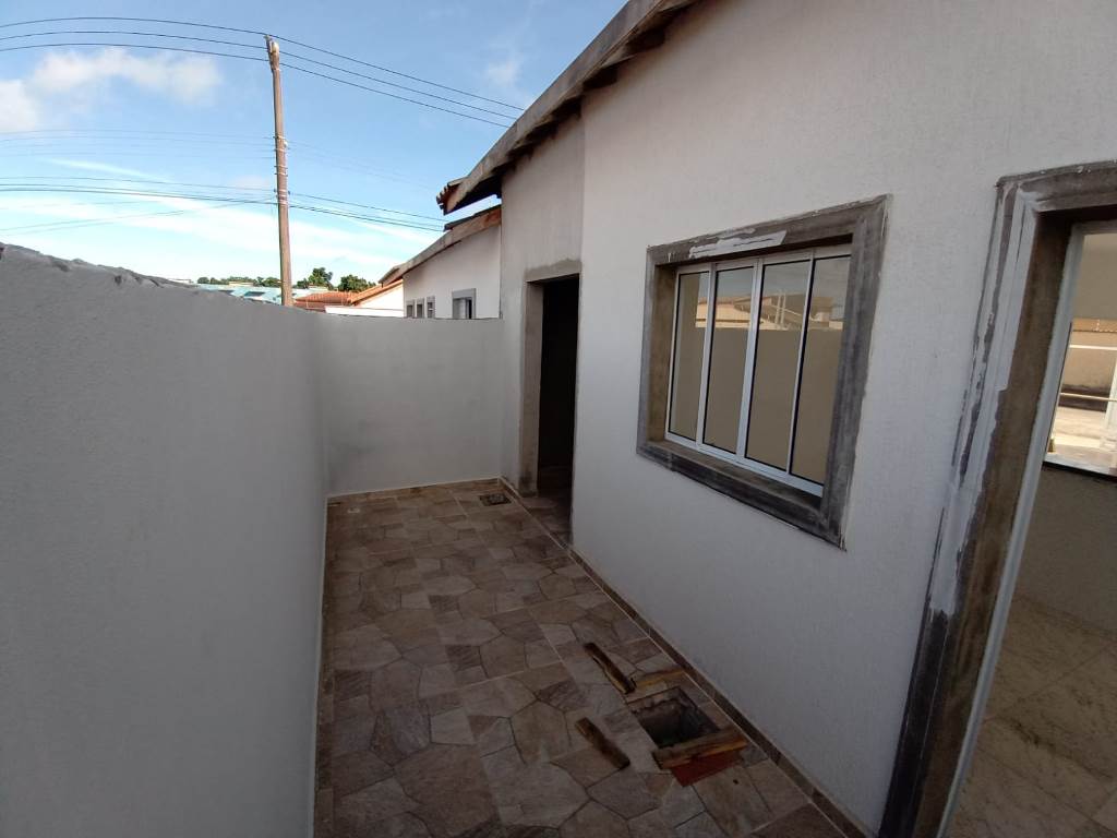 Casa à venda com 2 quartos, 68m² - Foto 10