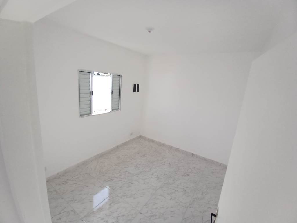 Casa à venda com 2 quartos, 68m² - Foto 13