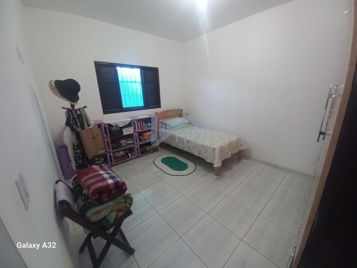 Casa à venda com 2 quartos, 68m² - Foto 14