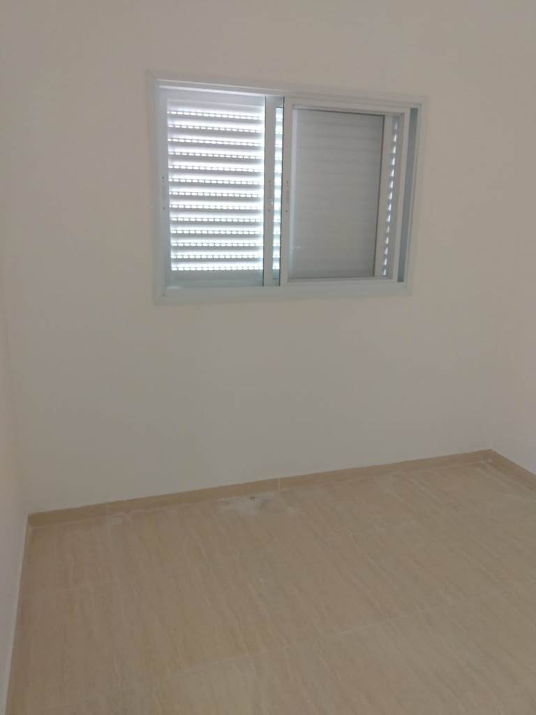 Casa à venda com 2 quartos, 65m² - Foto 5