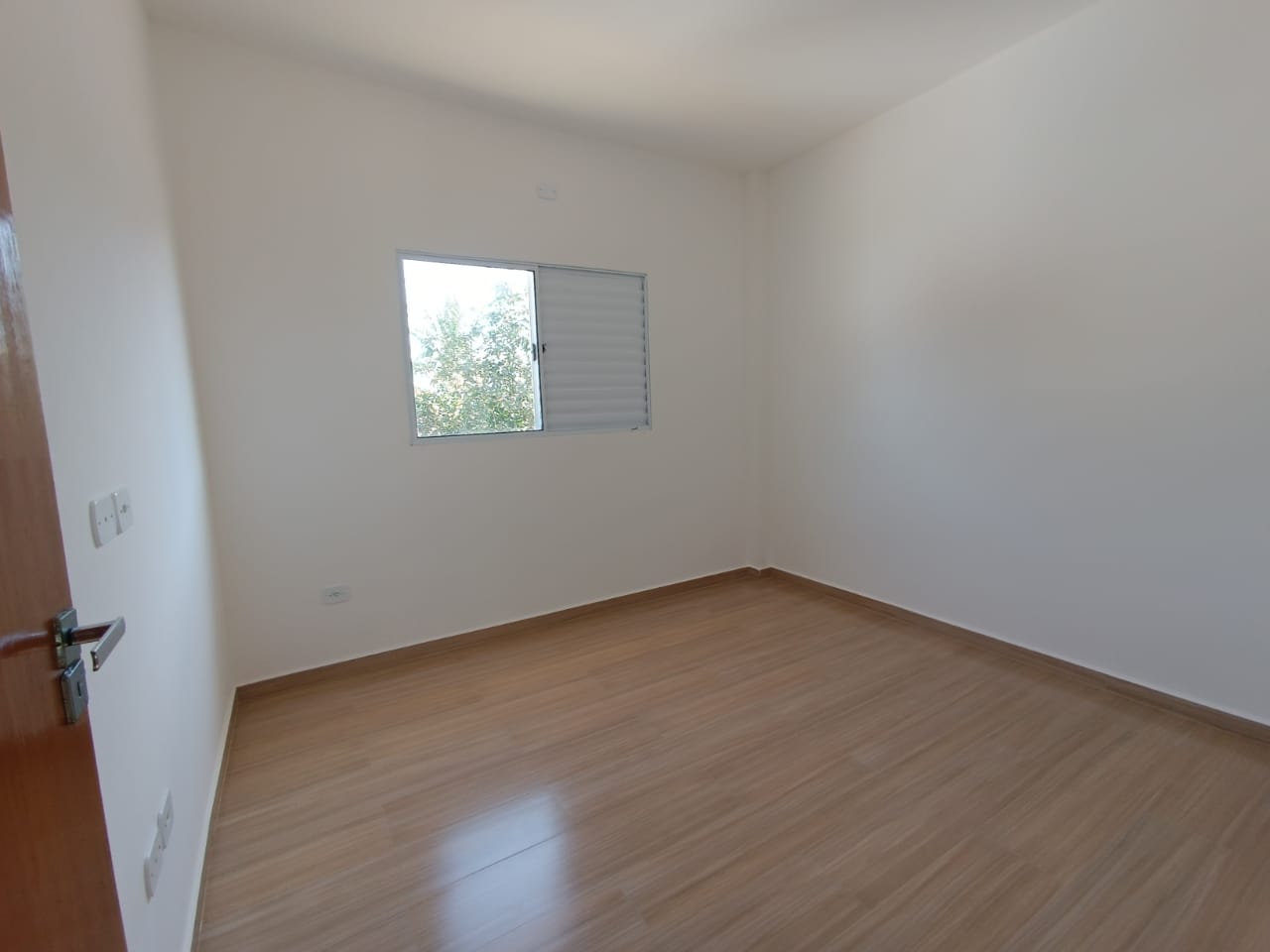 Casa à venda com 3 quartos, 83m² - Foto 4