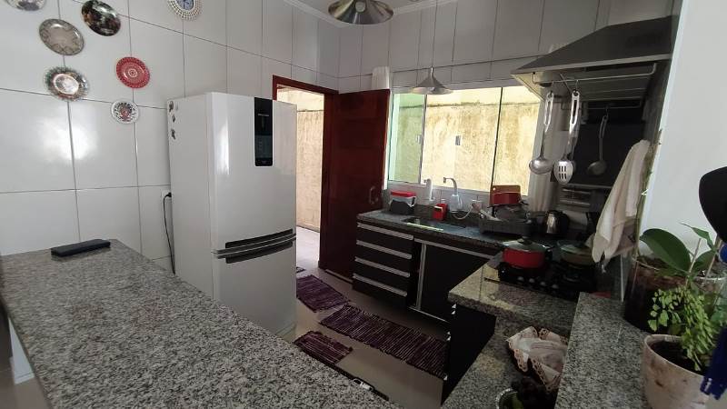 Casa à venda com 3 quartos, 119m² - Foto 10