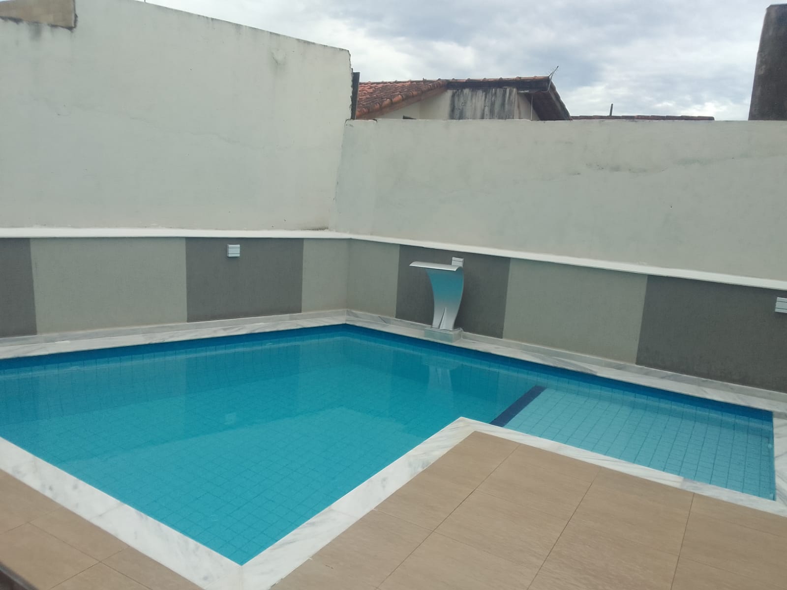 Casa à venda com 3 quartos, 98m² - Foto 9