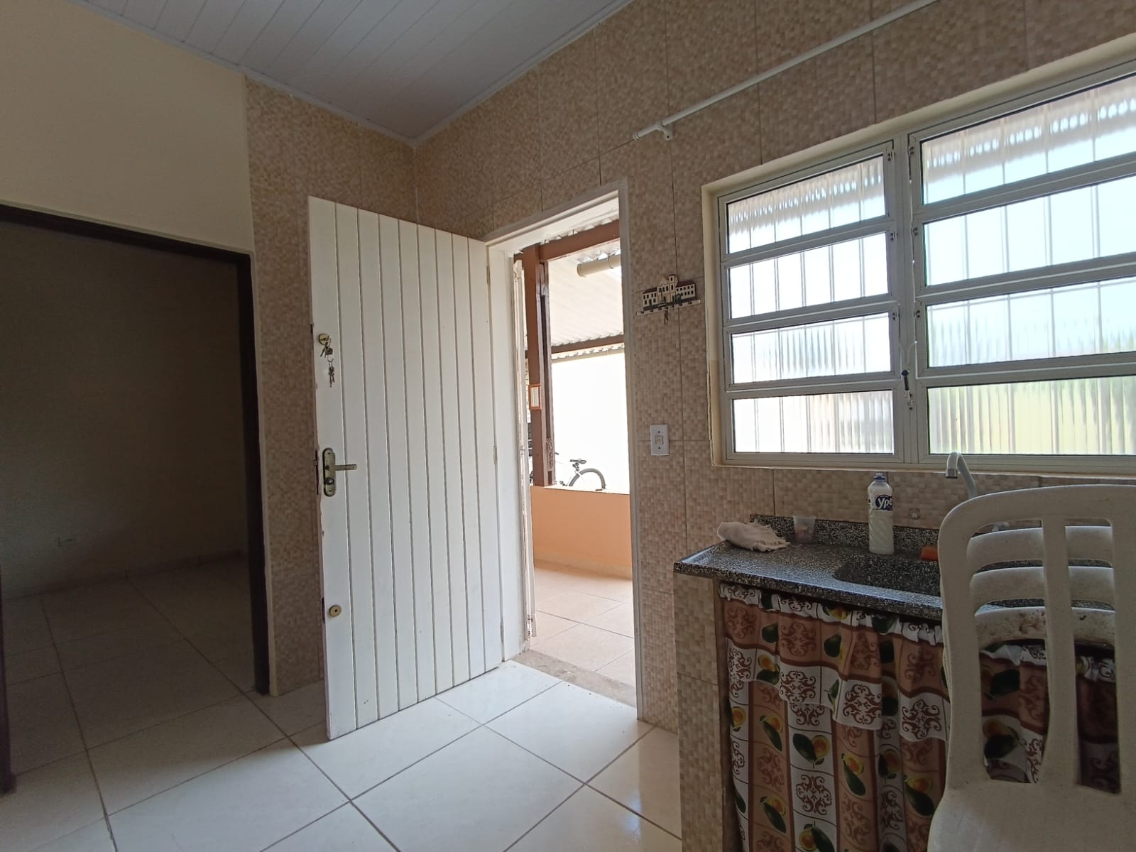 Casa à venda com 1 quarto, 72m² - Foto 11