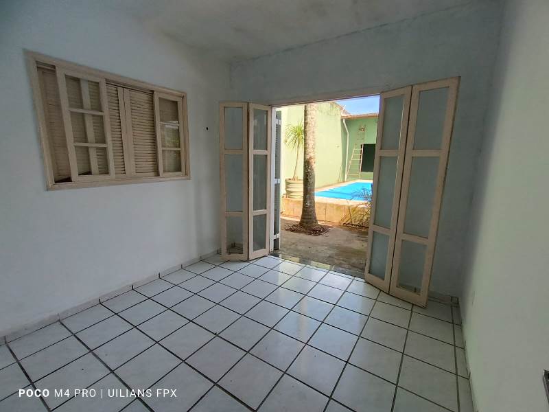 Casa à venda com 3 quartos, 164m² - Foto 12