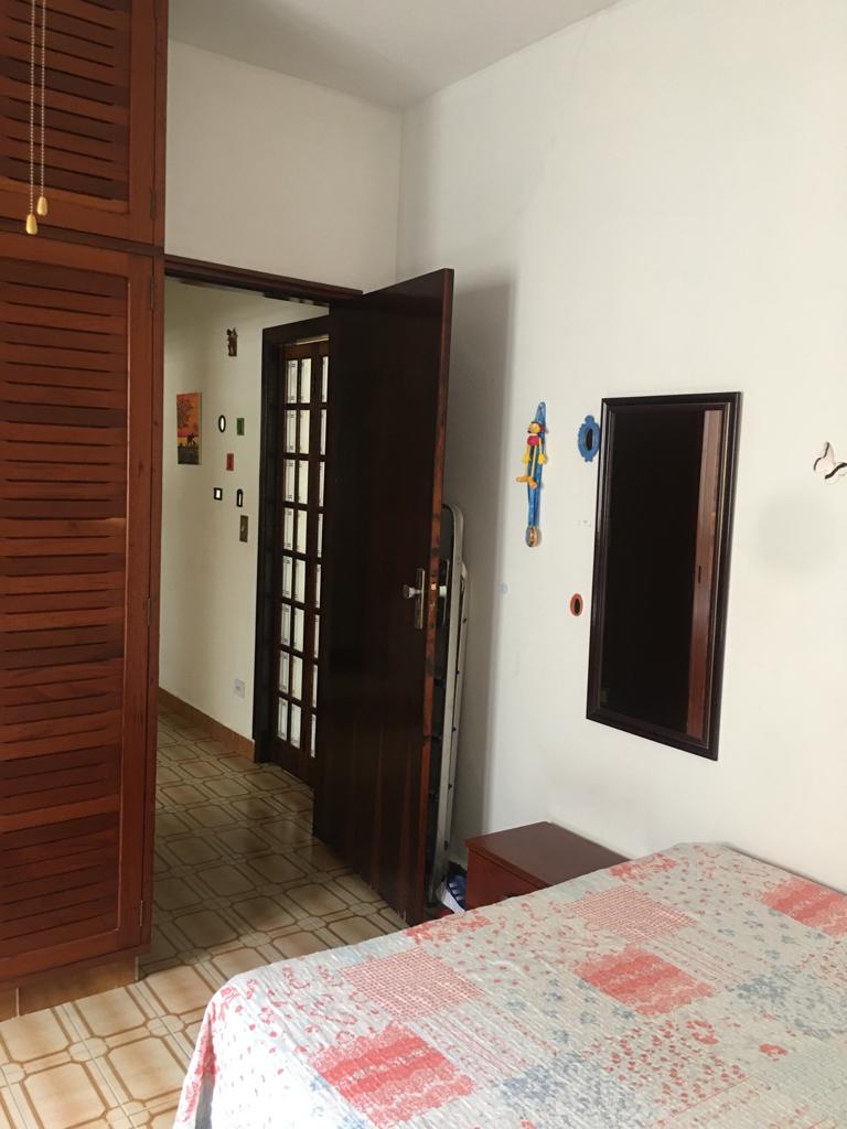 Casa à venda com 2 quartos, 220m² - Foto 6