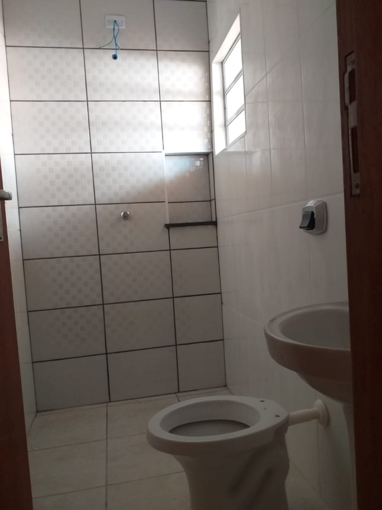 Casa à venda com 2 quartos, 60m² - Foto 16