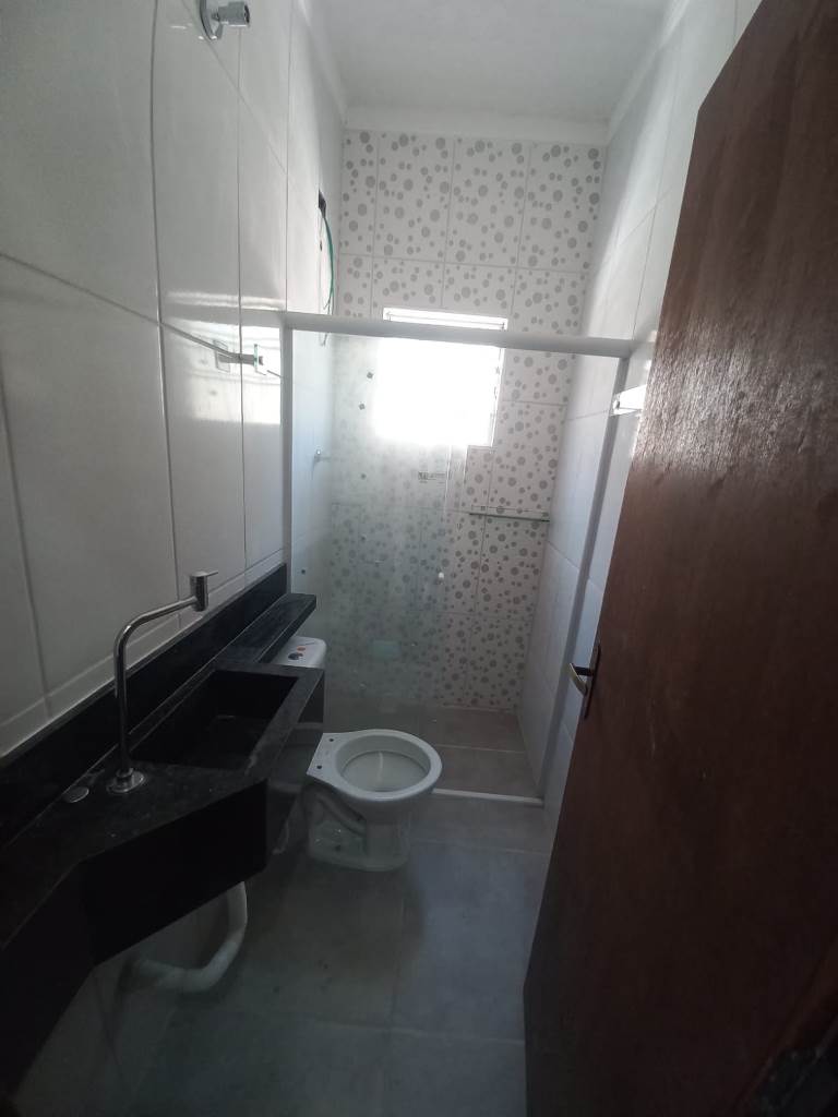 Casa à venda com 3 quartos, 90m² - Foto 4