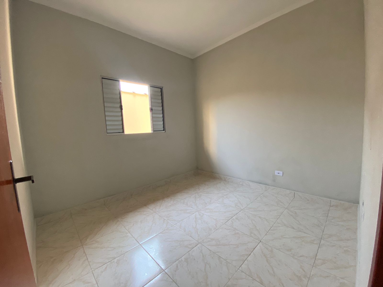 Casa à venda com 2 quartos, 70m² - Foto 9