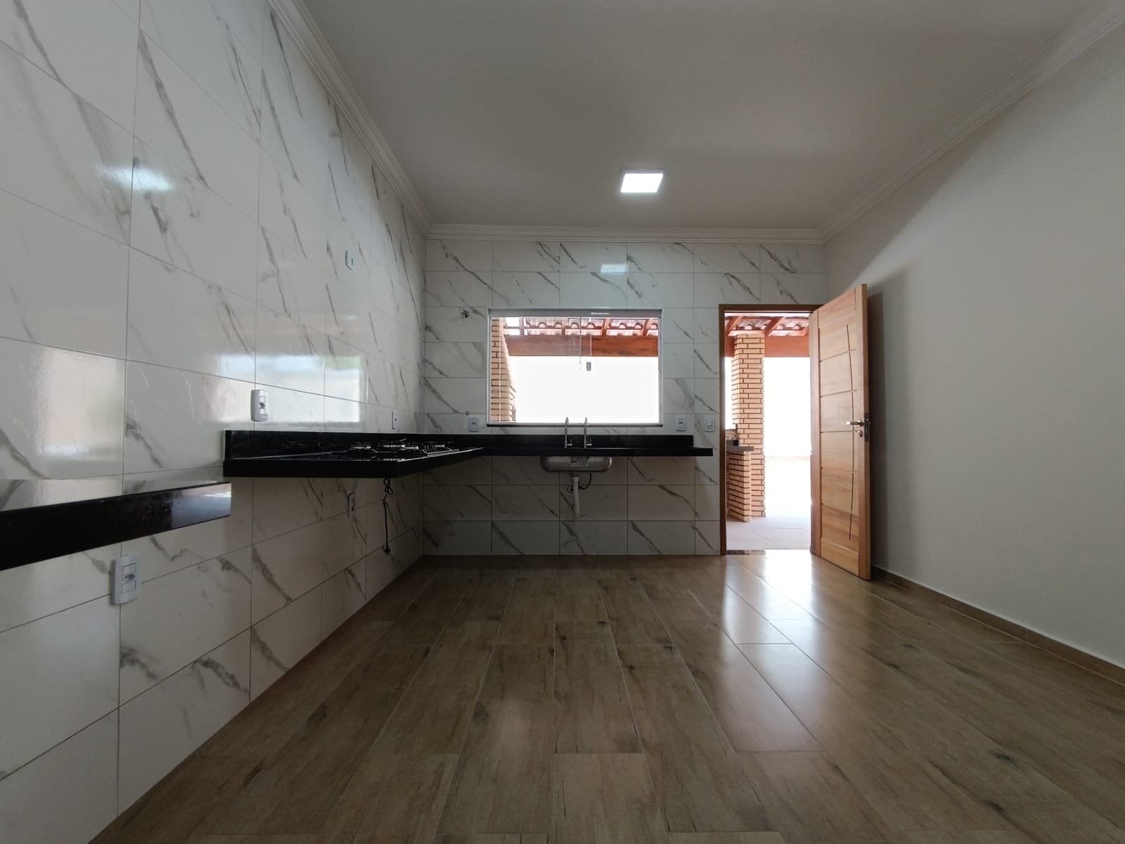 Casa à venda com 3 quartos, 154m² - Foto 7