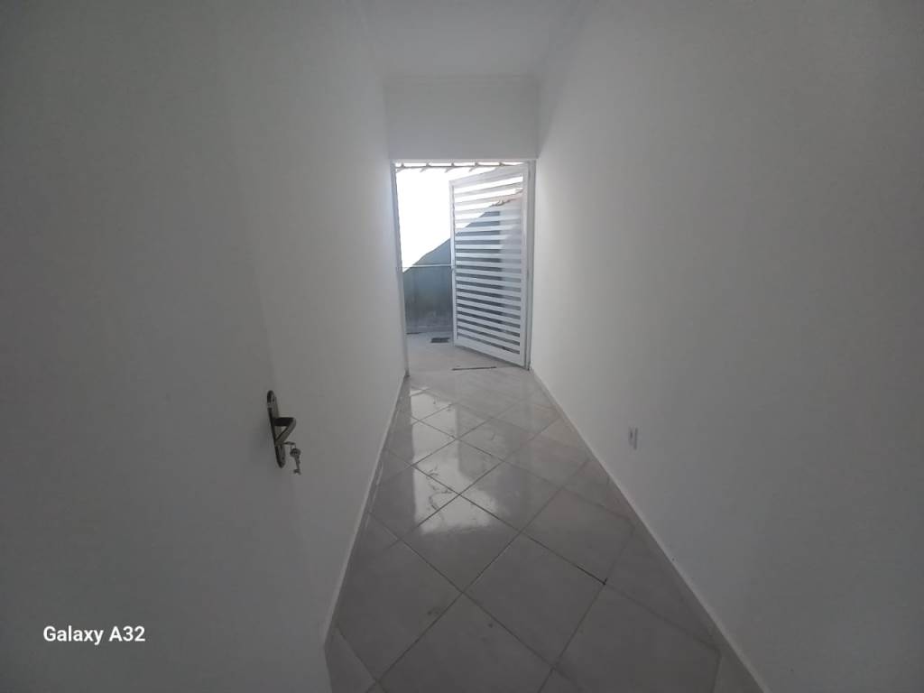 Casa à venda com 2 quartos, 55m² - Foto 20