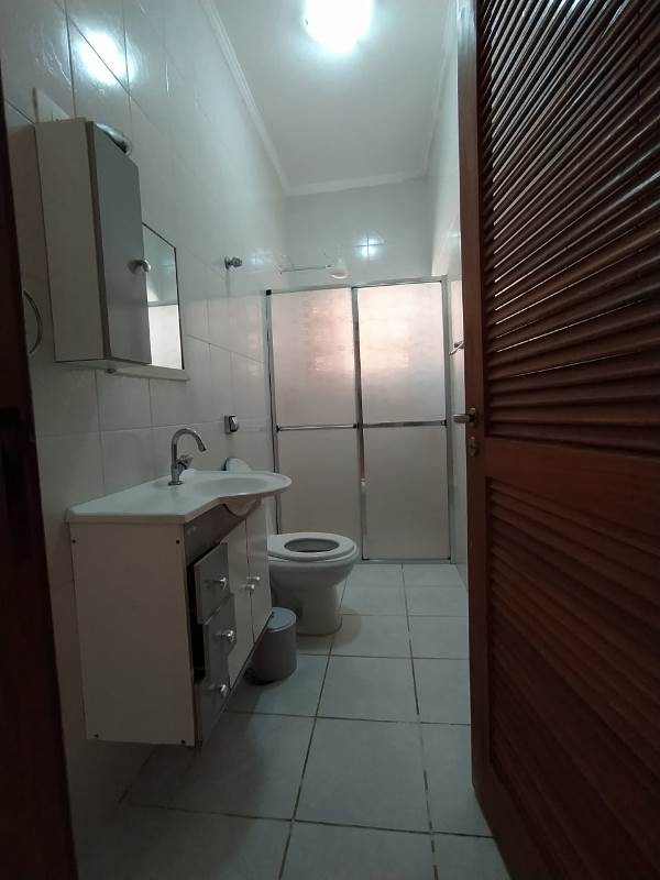 Casa à venda com 5 quartos, 172m² - Foto 7