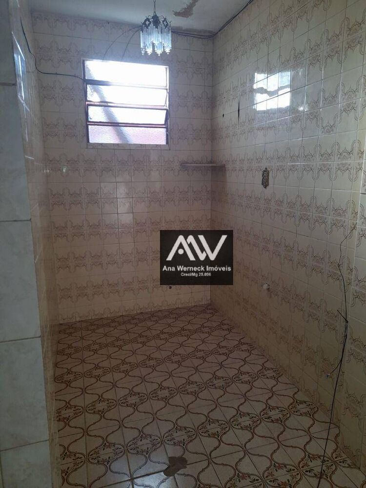 Casa à venda com 3 quartos, 140m² - Foto 4