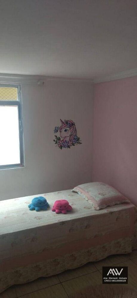Casa à venda com 3 quartos, 250m² - Foto 4
