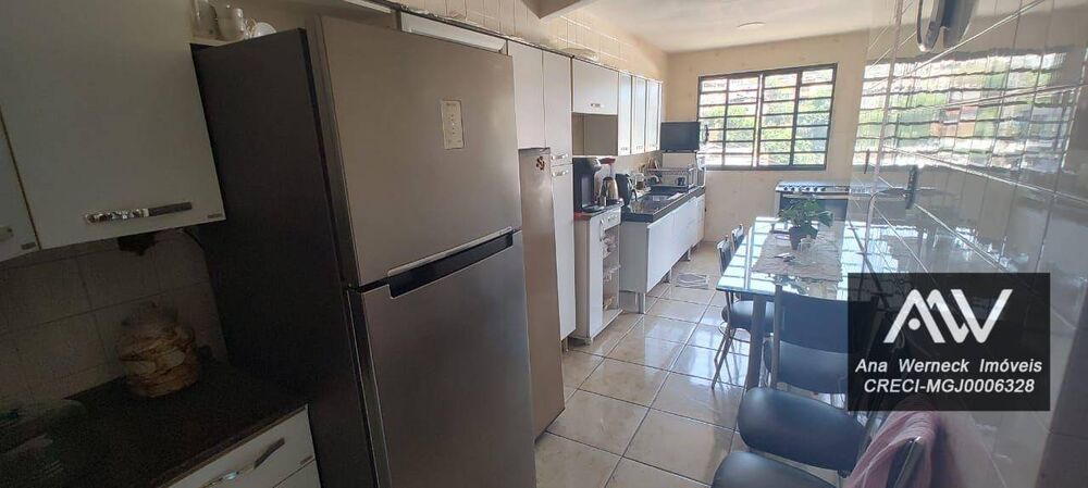 Casa, 6 quartos, 200 m² - Foto 4