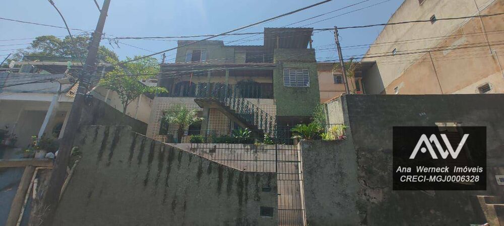 Casa, 6 quartos, 200 m² - Foto 1