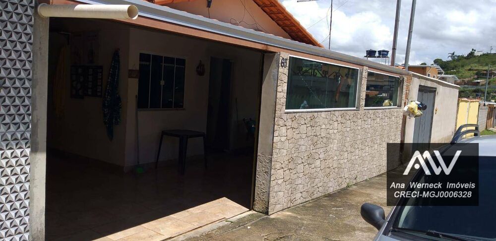 Casa à venda com 2 quartos, 150m² - Foto 2