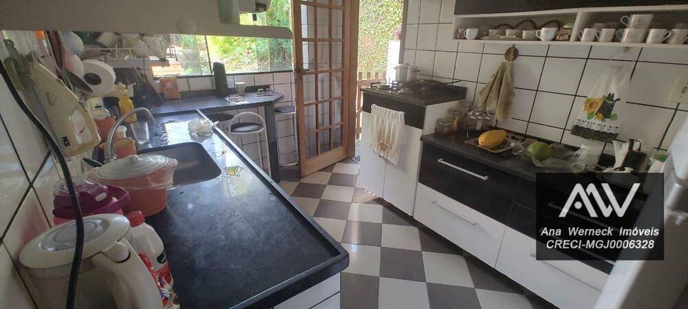 Casa, 3 quartos, 210 m² - Foto 3