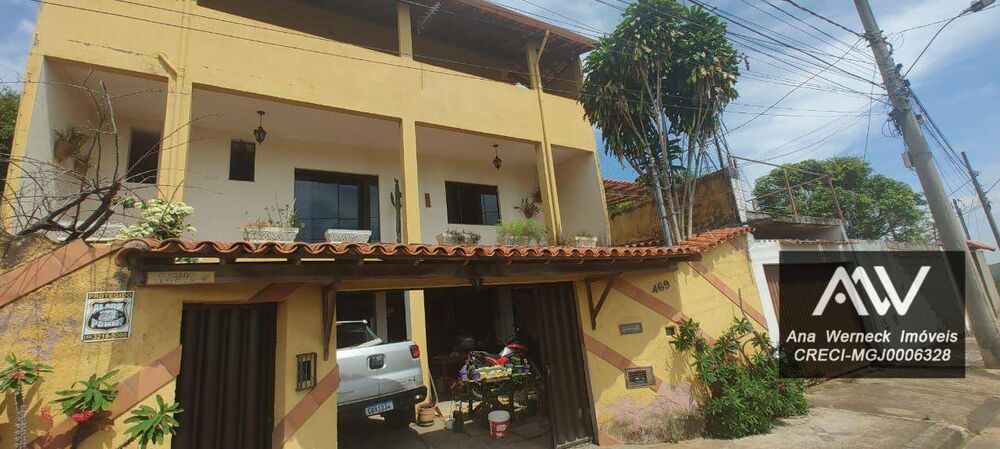 Casa, 3 quartos, 210 m² - Foto 1