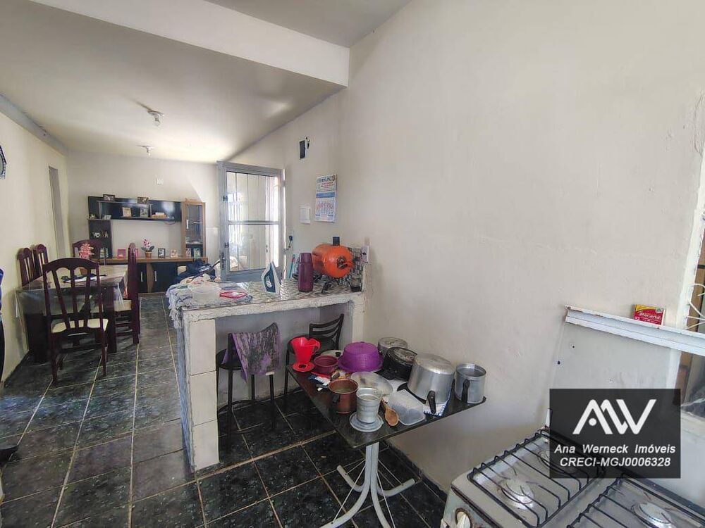 Casa à venda com 2 quartos, 55m² - Foto 3