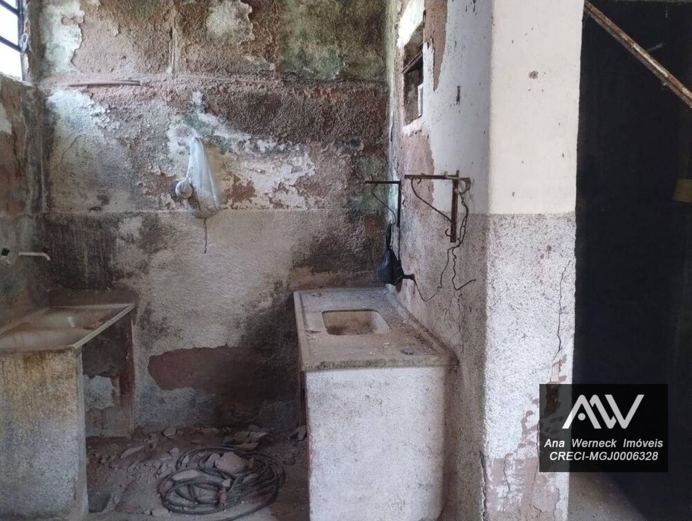 Casa à venda com 2 quartos, 100m² - Foto 7