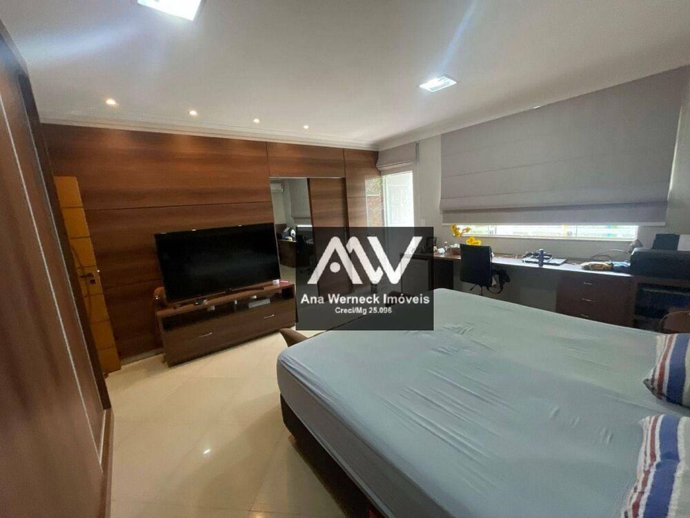 Casa à venda com 5 quartos, 400m² - Foto 2