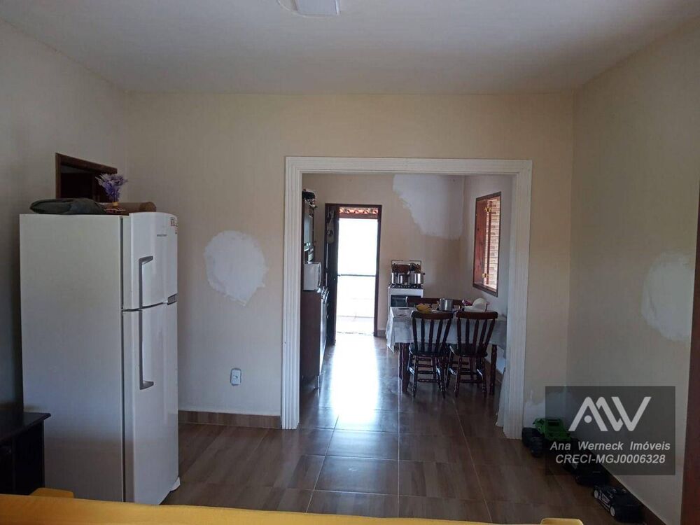 Chácara à venda com 3 quartos, 920M2 - Foto 14