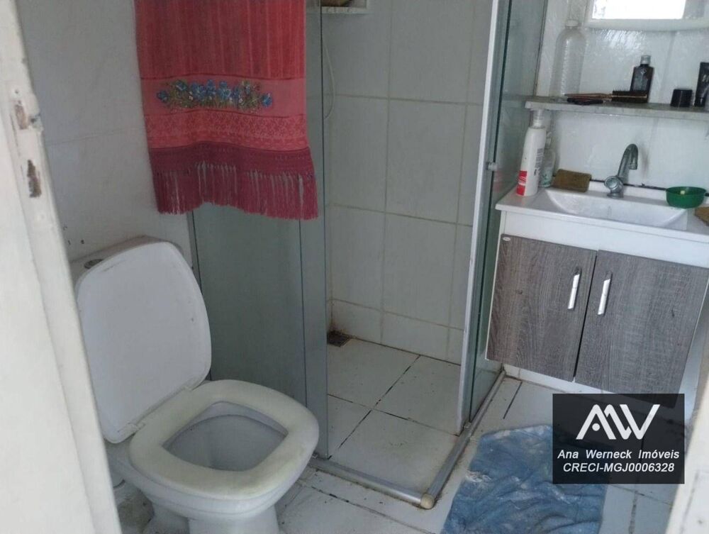 Casa à venda com 2 quartos, 80m² - Foto 9